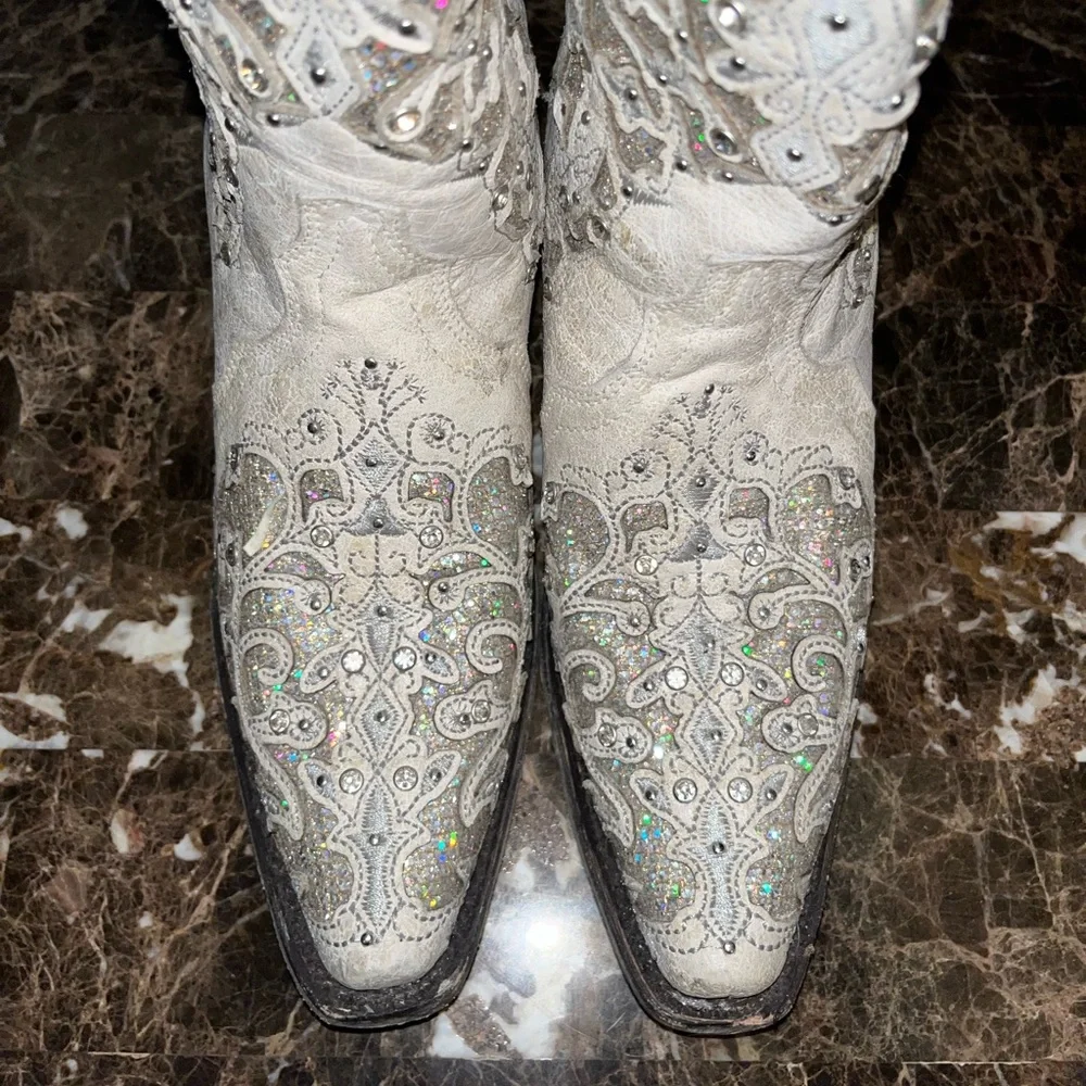 Corral Boots - Picture 2 of 4